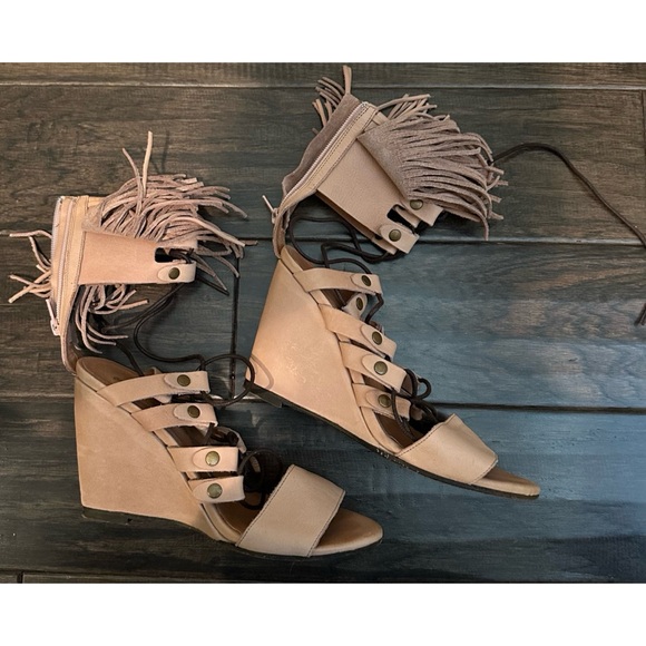 Free People Solstice Fringe Wedge Blush Size 39 - Picture 9 of 12